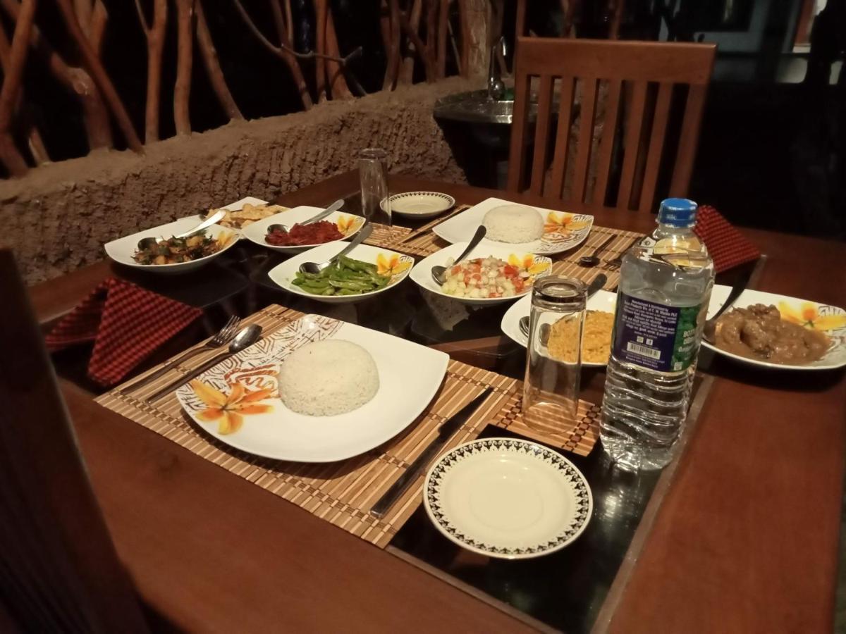 Induwara Safari Resort Удавалаве Екстер'єр фото