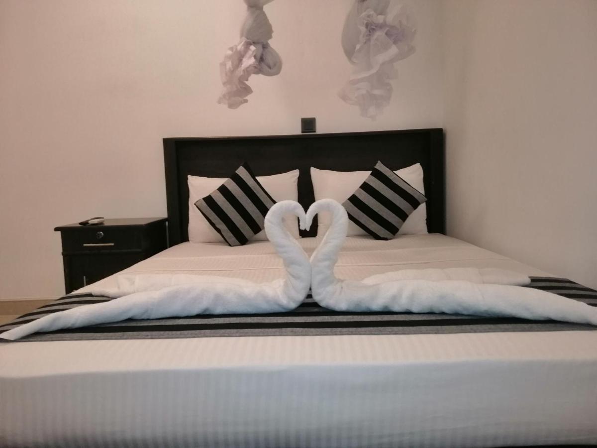 Induwara Safari Resort Удавалаве Екстер'єр фото