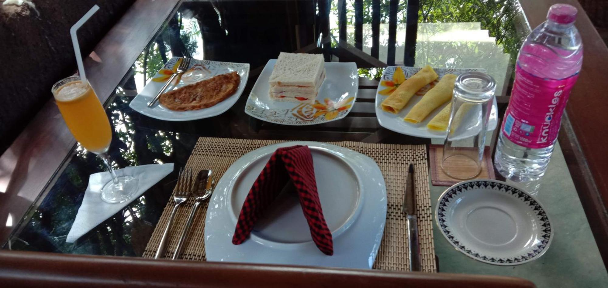 Induwara Safari Resort Удавалаве Екстер'єр фото